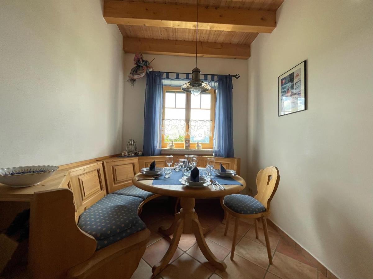 Ferienwohnungen Am Kirchberg Kapplblick Neualbenreuth Bagian luar foto